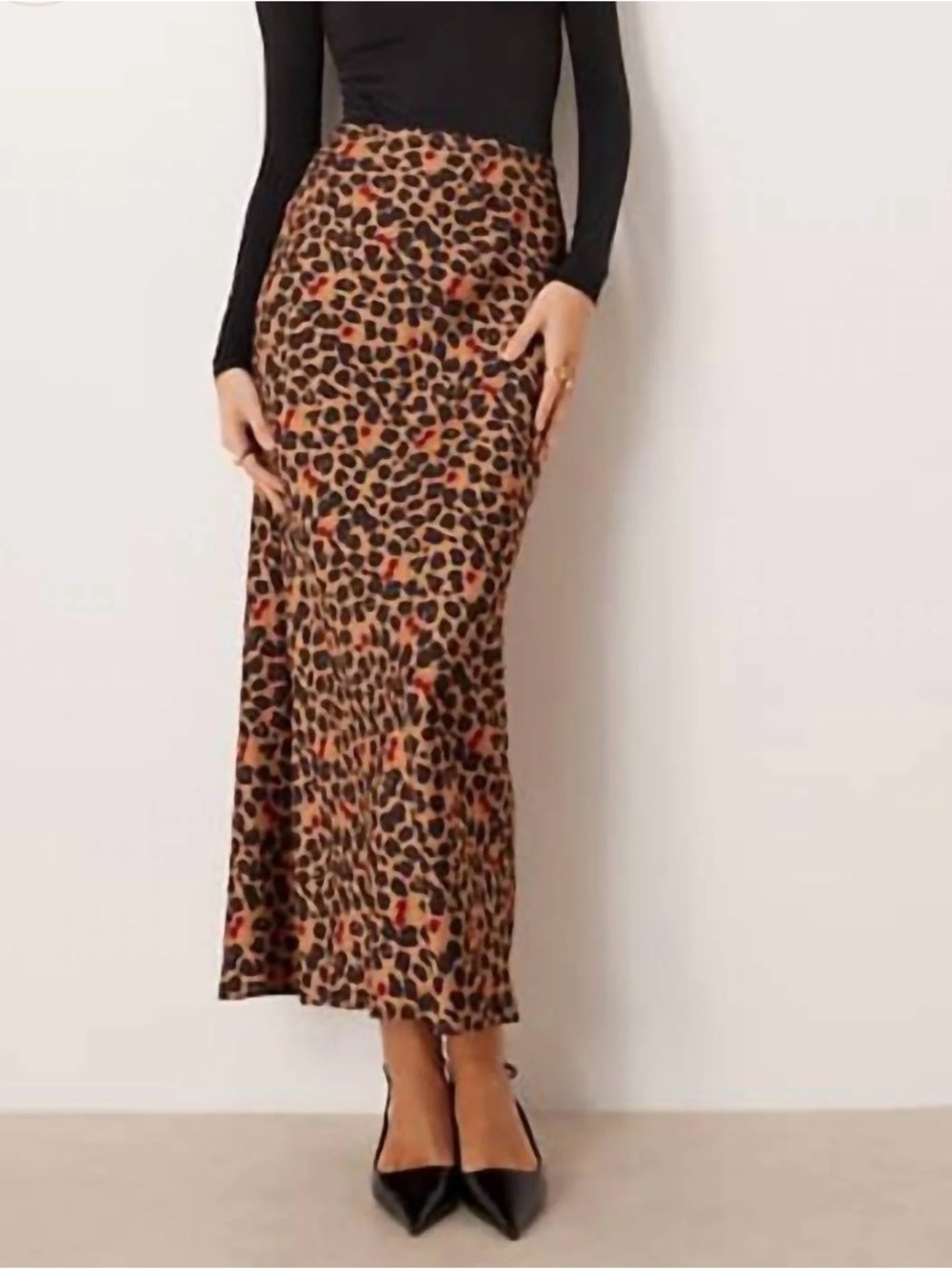 Never Fully Dressed cheers Dorris Satin Maxi Skirt Sz 2